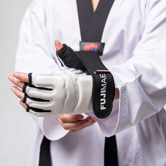  Taekwondo WTF cīņu cimdi