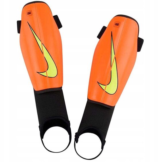 Nike Charge DX4610-100 stilbu sargi futbolam